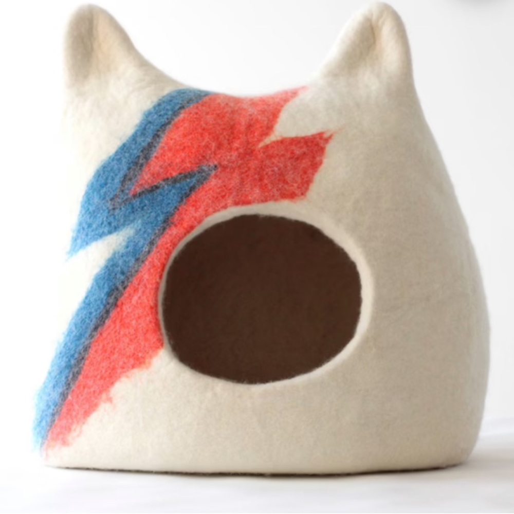 Wool Ziggy Stardust Cat bed